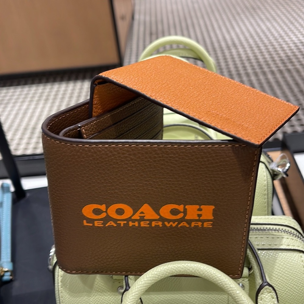 Coach 3 In 1 Wallet Leatherware
Dark Saddle/Canyon - Picture 9 of 16